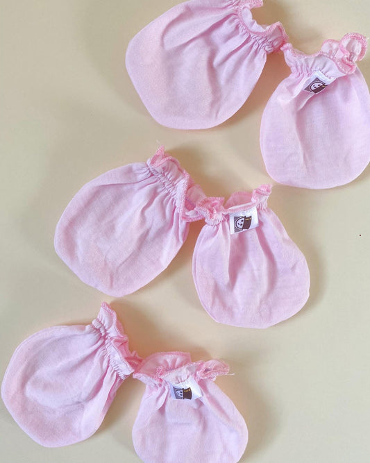 Lipton Baby Mittens with Garter Set of 3