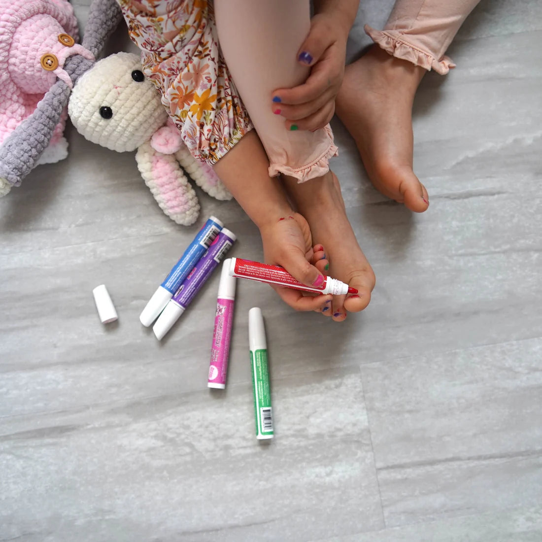 PIGGY PAINT - NAIL POLISH PIGGY PEN