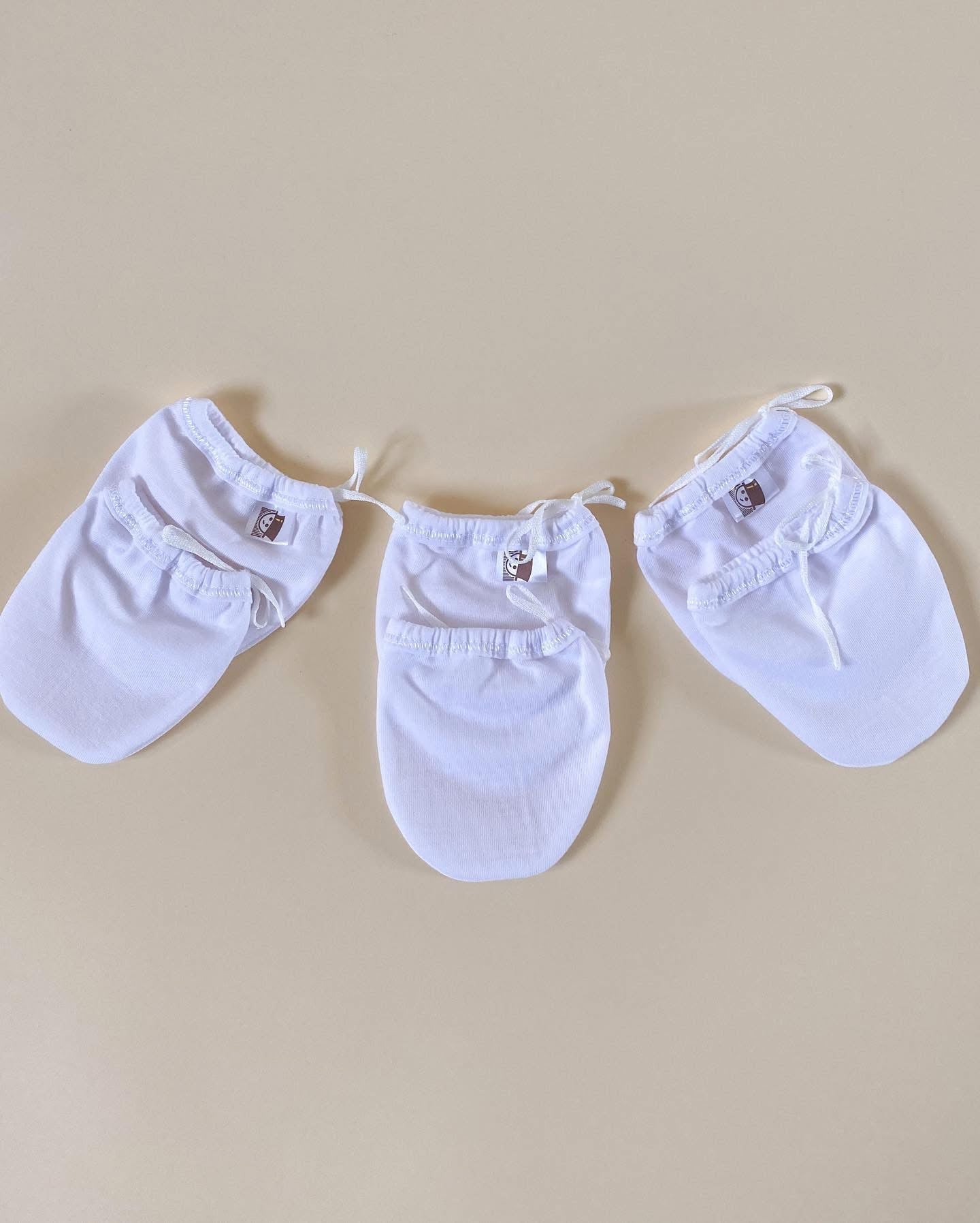 Lipton Baby Mittens Set of 3