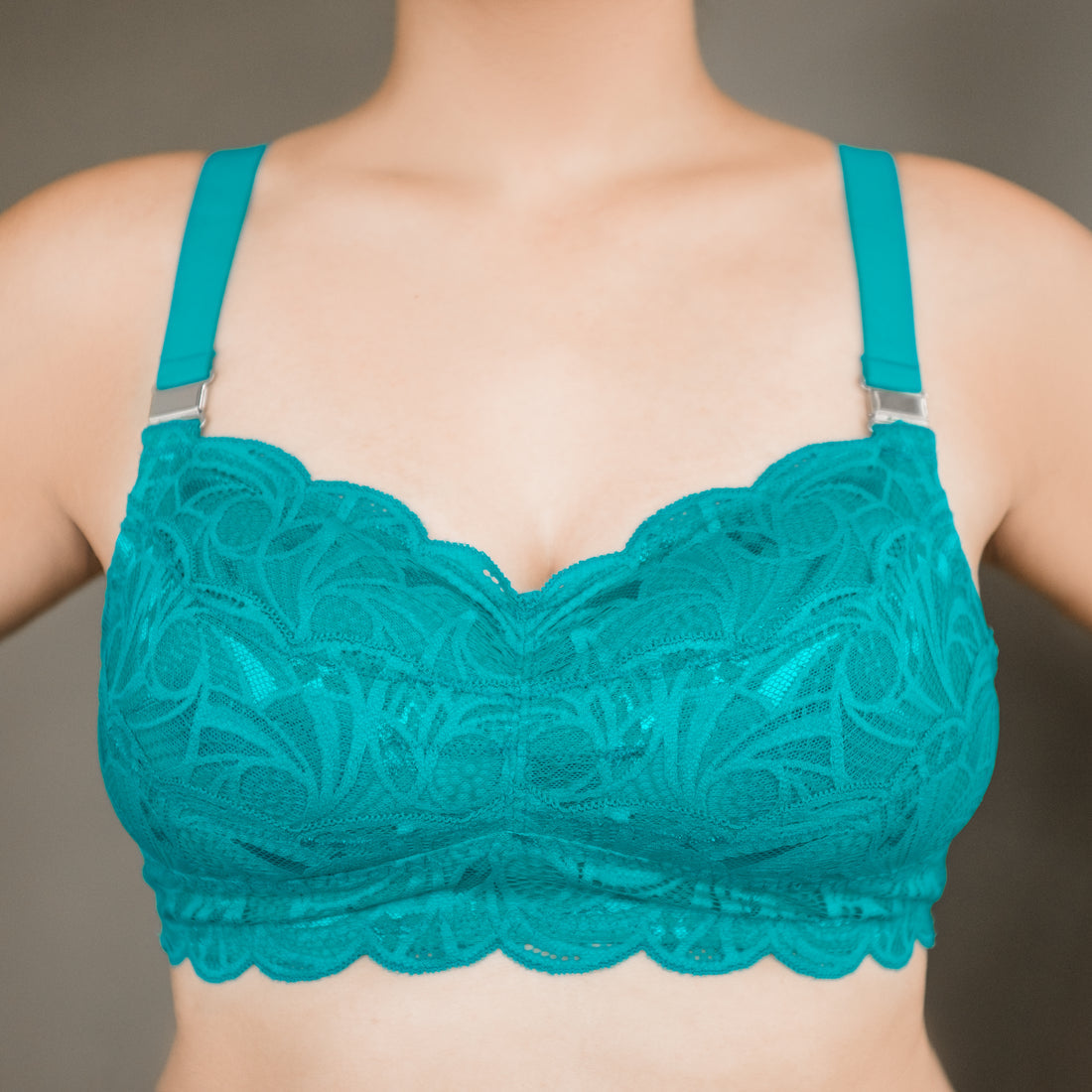 Lily of the Valley All-Lace Nursing & Pumping Bra (Magnetic Clasp) Size 38B