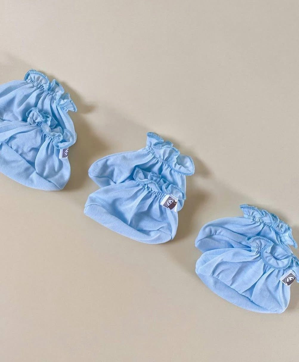 Lipton Baby Booties with Garter 3pcs set