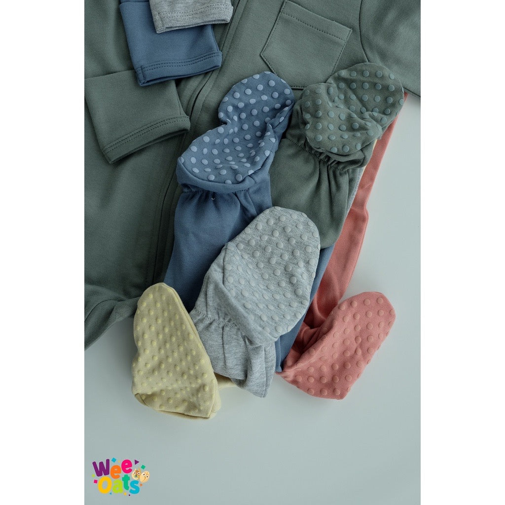 Wee Oats STARLIGHT - Organic Cotton Baby Footed Sleepsuit with Foldable Mittens