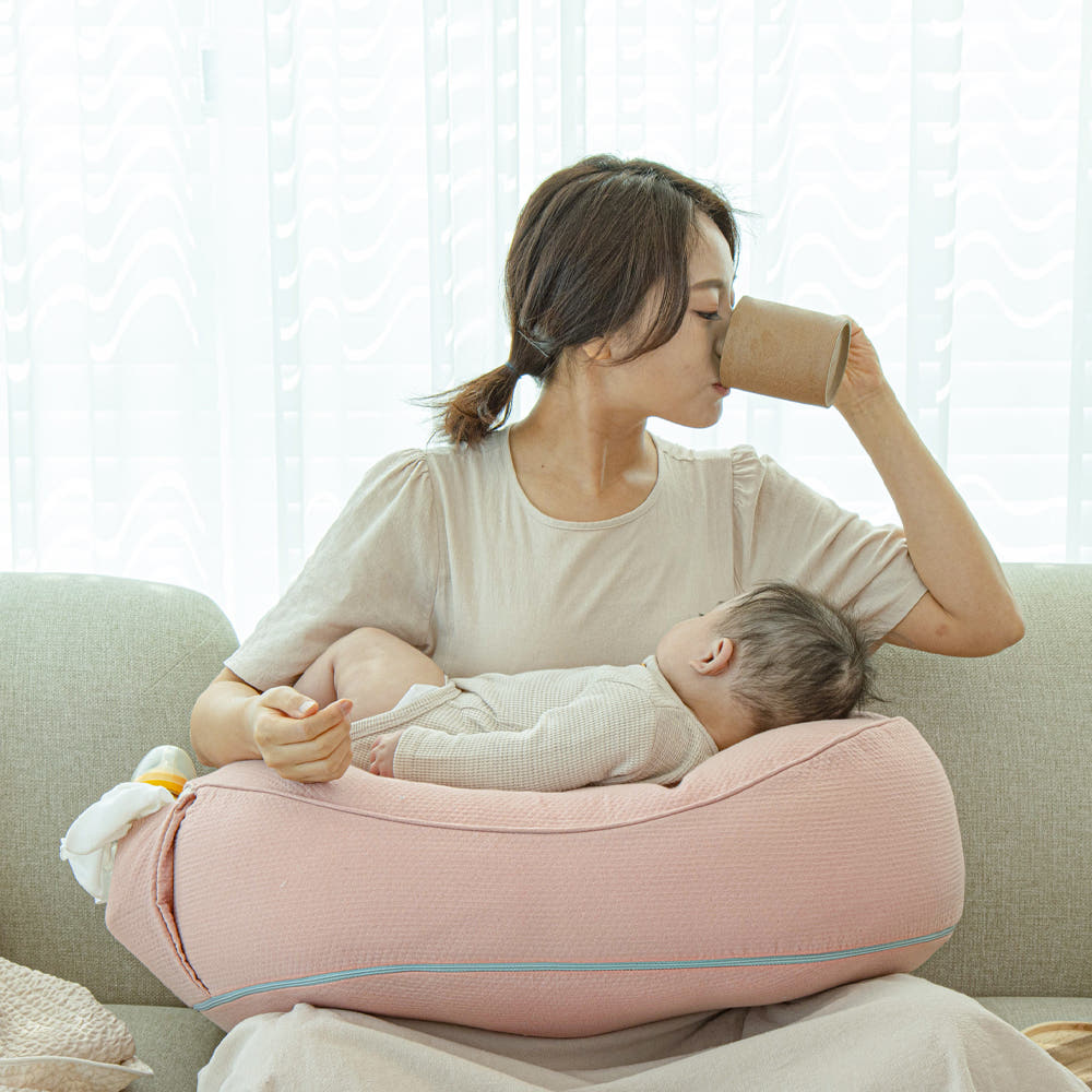 Emong Breastfeeding Pillow