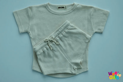 Wee Oats Smoothie Shorts and Shirts Terno