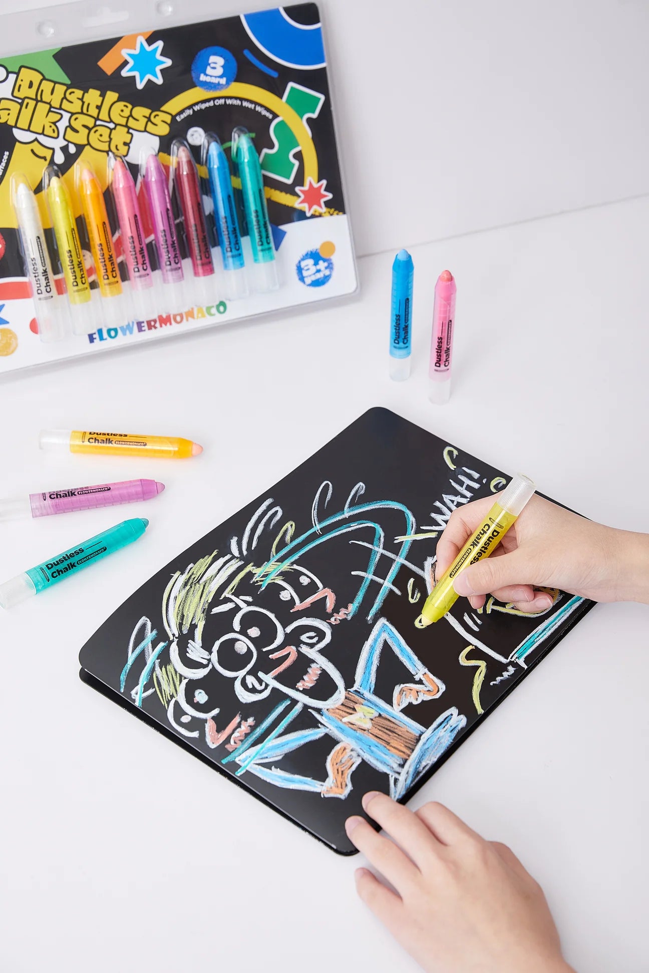 Flower Monaco Dustless Chalk Set