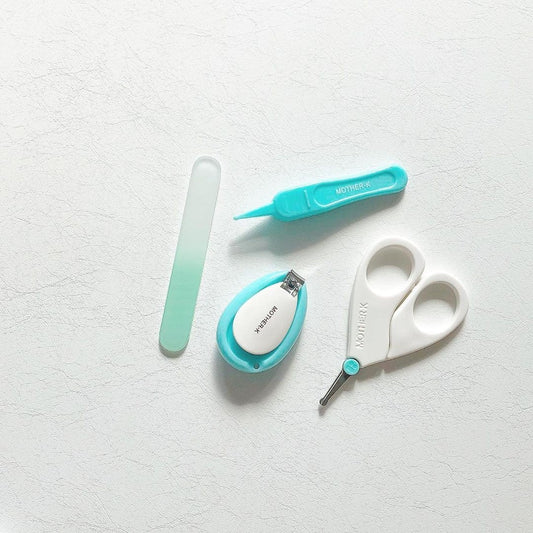 MOTHER-K TWEEZER & NAIL CARE SET NEW BORN BABY