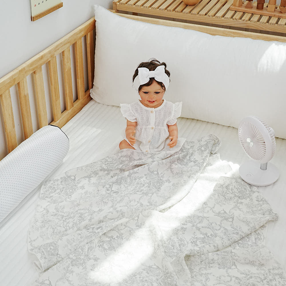 Emong Toile de Jouy Baby Blanket (90x70)