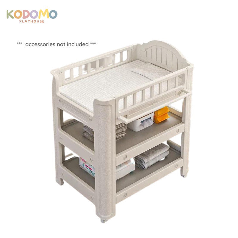 Kodomo Playhouse Nursing Table